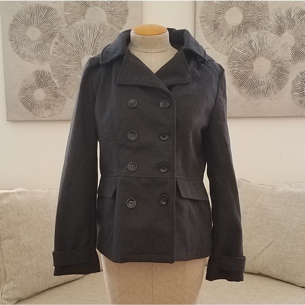 Celebrity Pink Hooded Peacoat sz Large